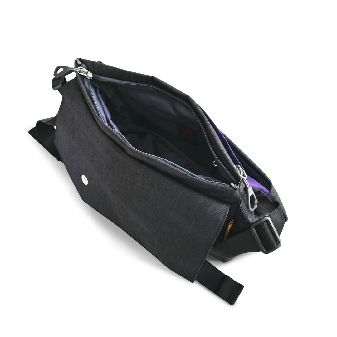 EVA TEST TYPE-01 – CROSSBODY BAG